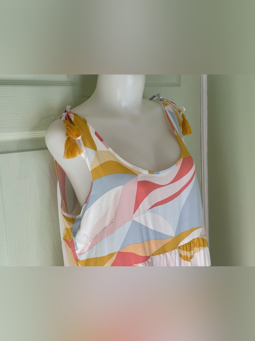 Northern Reflections Abstract Printed Tiered Maxi Dress | Large - Picture 4 of 7